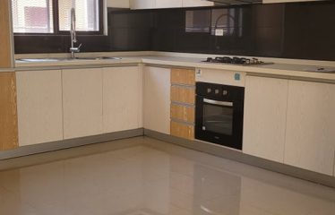 Unfurnished 2-bedrooms Flat For Rent