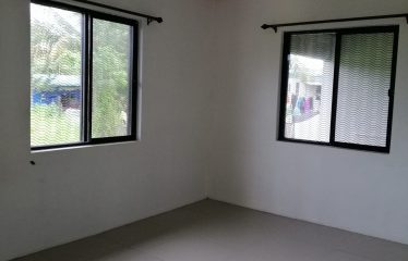 Unfurnished Modern 2-Bedroom Flat For Rent